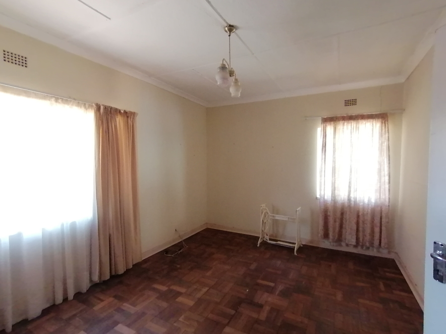 4 Bedroom Property for Sale in Stilfontein Ext 3 North West